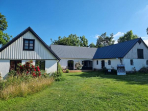 4B Österlen Bed & Breakfast in Tomelilla